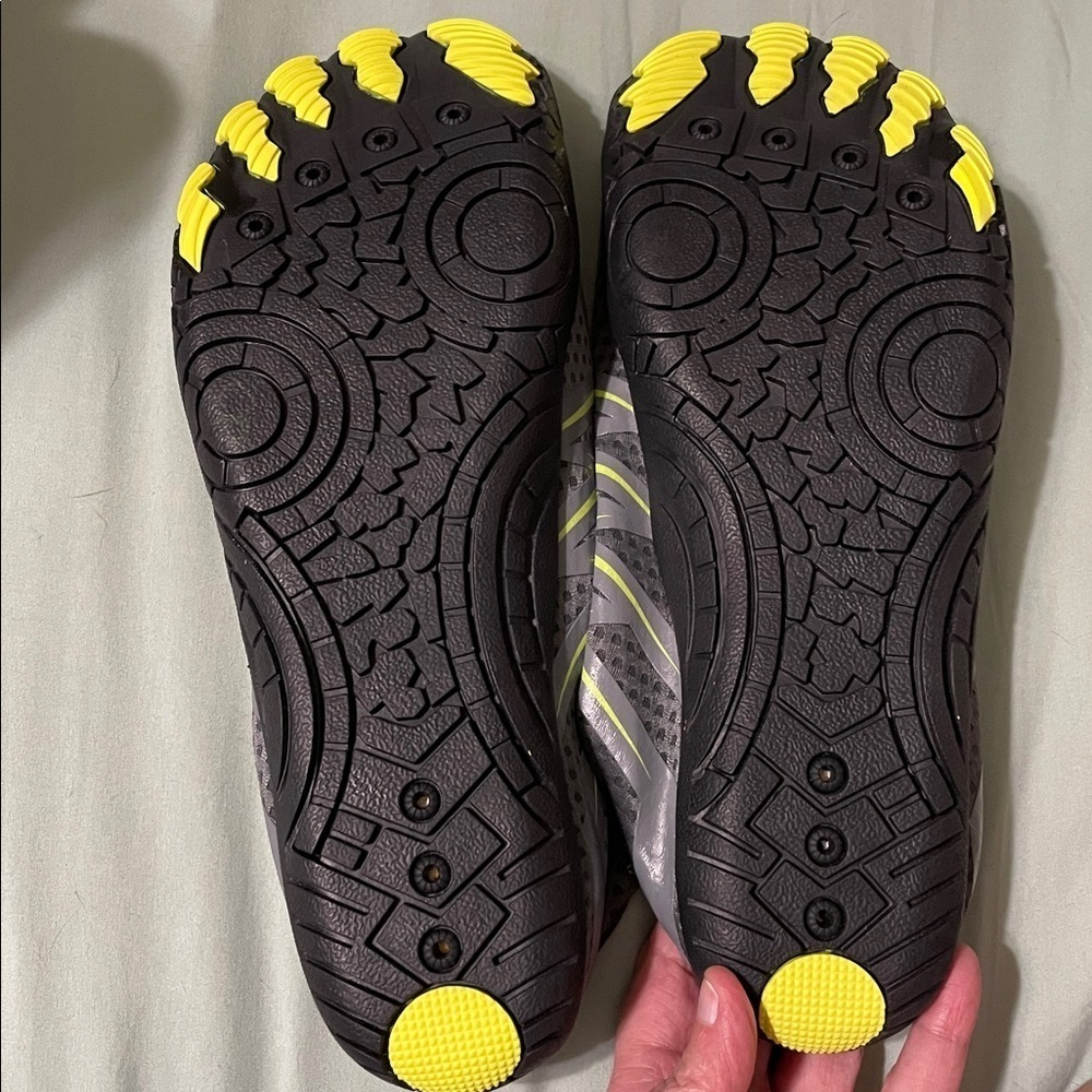 NWOT Hike Footwear Barefoot Shoes Quick Dry Lightweight Gray Yellow Sz 9.5 EU 43 - Picture 7 of 7